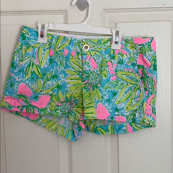 Shorts - Picture 1 of 2